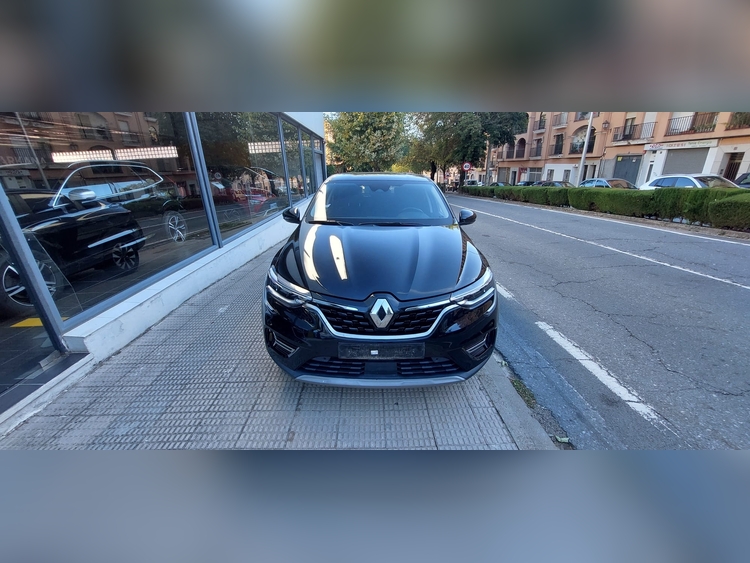 Renault Arkana 1.3 TCE 140CV foto 4